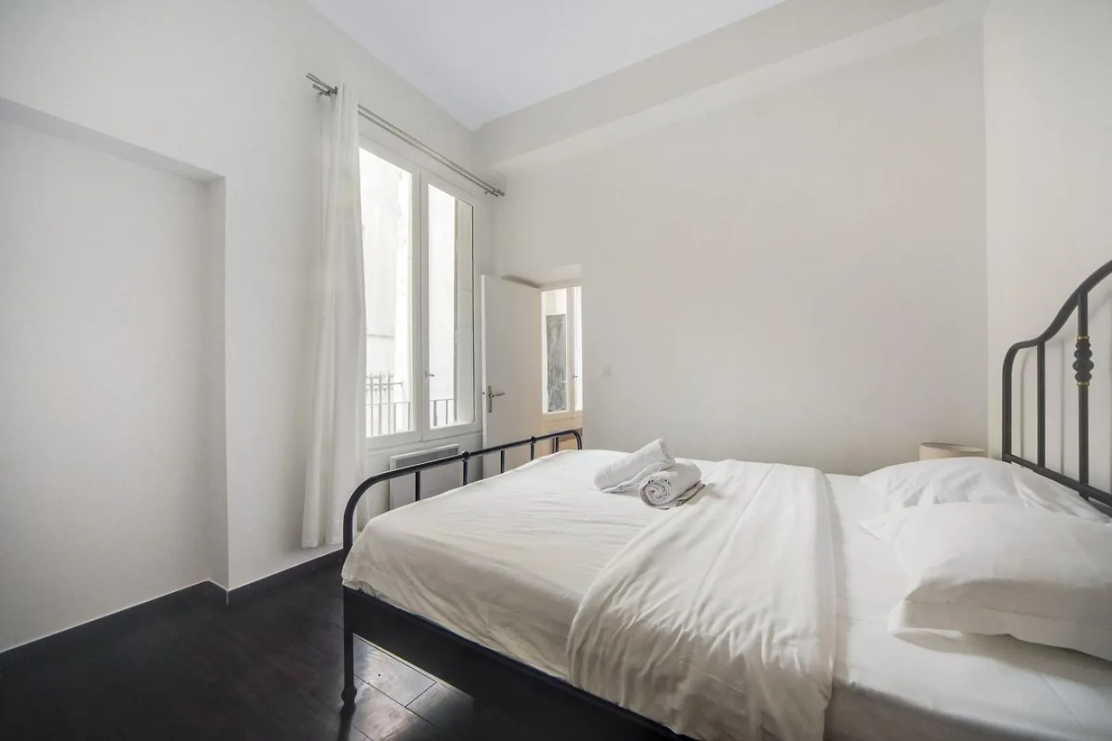 아파트 Marais Beaubourg Area 파리